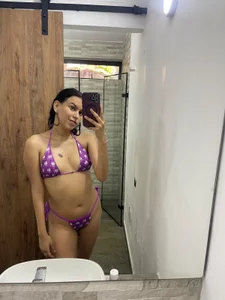 Alana_Limaa Public slika 3