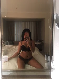 Nattaliiebrown69 ayabermudezzz Immagine 