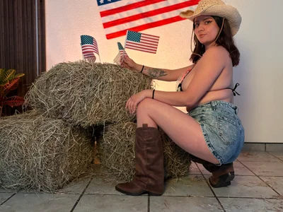 kassandra_james ⭐🤠 Your Favorite Fourth of July Cowgirl 🇺🇸 Foto