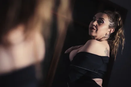 Samantha_Milf__ Public Immagine  2