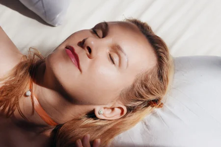 Louisa_Bay Housewife style Pic 6