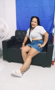 Angelly_ricura Public Pic