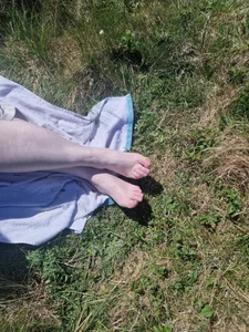 curvy_girl71 Feet Pic 5