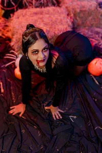 AlannaGil SexyWeen 🔥🎃😏 Bilde 3