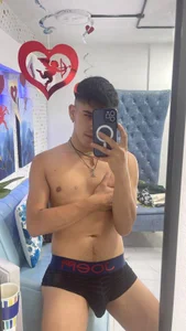 RyanClark_ Sexy forever slika 2