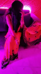 ishanii-'s XXX Nude Photo 4