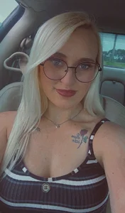 StrawberryCheww Public Immagine  4