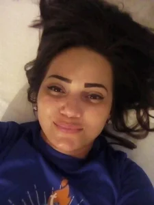 Amanda39 Just me Pic 3