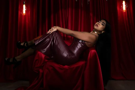 Poacahontasfg Whispers of Love รูป  5