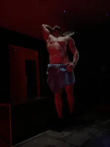 ___Nauak Public Pic 2