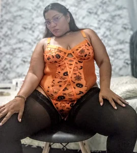 Queen_Annie3 Halloween 🎃 Pic 2