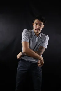 valery_and_Dani_ The handsome King Dani Foto 2