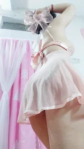 Helena-a: Public ( 3 фото)