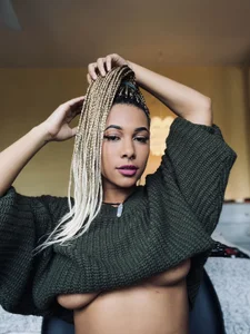 DreaLaLuna Public Pic 2