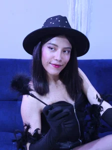 _lucysmith🖤图片 2