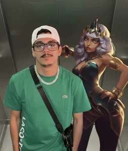 Green💚 de Straight_with_curls  Imagens