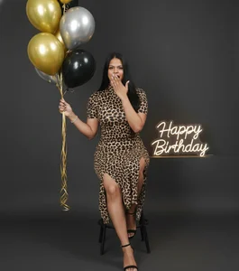 SweetAlmaaHAPPY BIRTHDAY TO ME AND HAPPY NEW YEAR TO YOU THANKS FOR YOUR SUPPORT Bild 3