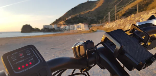 Montefrank Public 사진