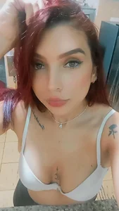 ScarleettRose's XXX Nude Photo 3