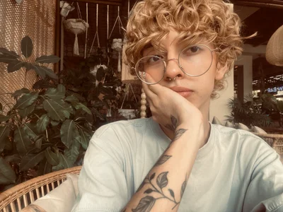 lyamthommpson ☕️🐌🍂 Foto 2