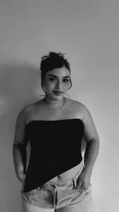 pareja_curiosa19 Public Pic 2