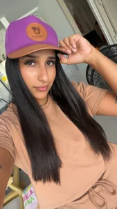 Stefhanyblow Stefhany with hat Pic 4