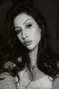 VelvetPulse2 Public Fotka 3