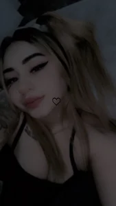 halana_squirts 🤧 圖片