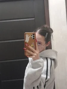 mona_cloud Silence sounds beautiful. . fénykép