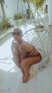 Zdjęcia MiaMorgan_ I accompany me?: 