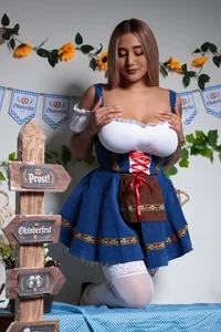 valery_fox11 💋 The temptation of Oktoberfest Hình 5