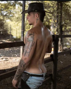 iamcamiloo_ Cowboy Foto 2