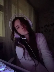 DelindaToste Play mood Immagine 