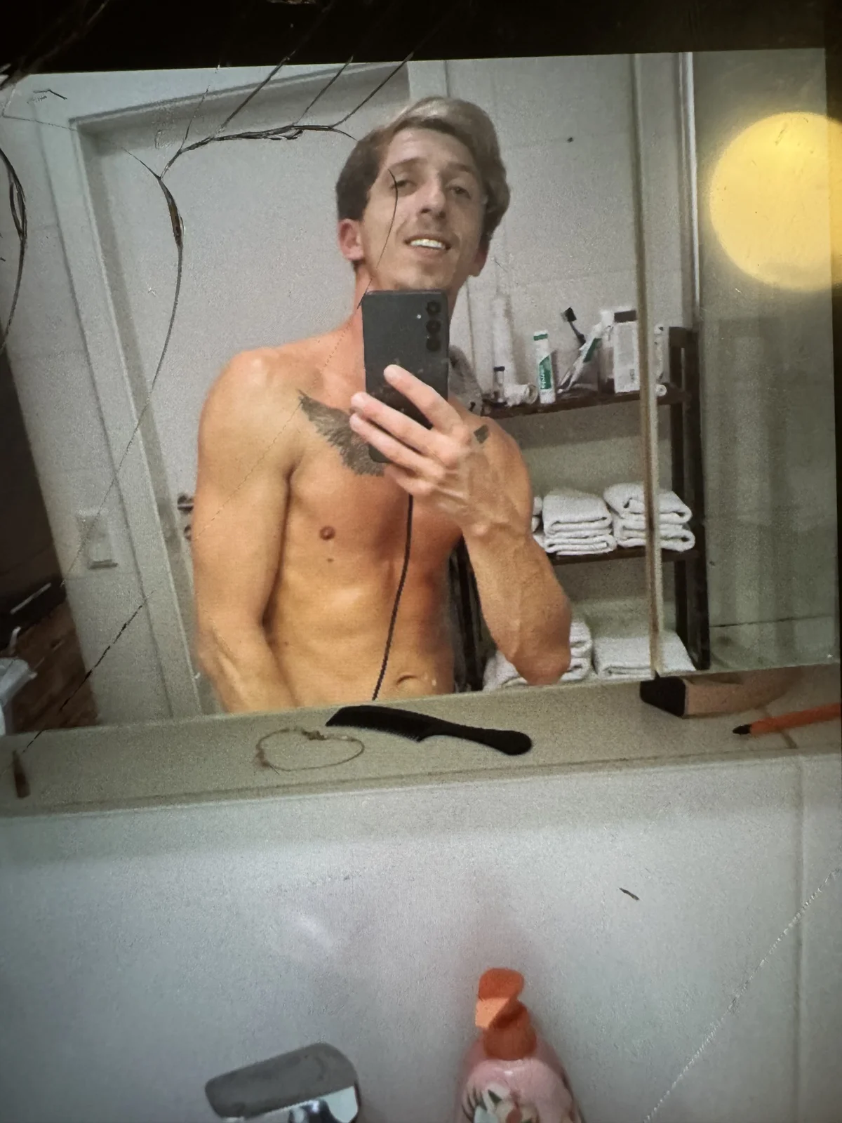 Fran9419 님의 트렌드 중인 사진  8050개