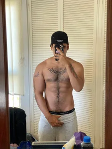 Derek_Voss Public Bilde 3