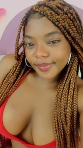 Public od Tamaramilleer  4 snímek