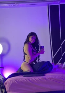 💜 od MeganSpencer_  2 snímek