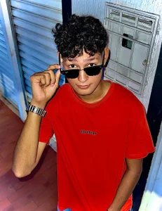 georgeowennss 2🚀 Foto