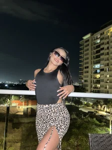 im-isabella Public Pic