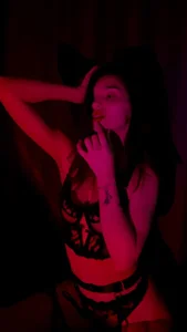 Red vibe💖 od MarciaMarshall  4 snímek