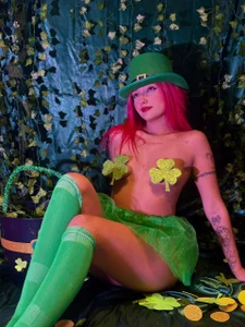 Happy Saint Patrick's Day 🍀💰🌈 od CelesteRhoades  5 snímek