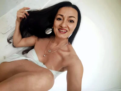 Antralyn Have a great weekend! Poză 4