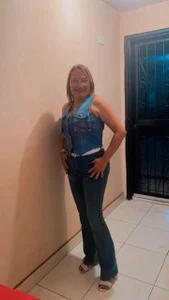 Nalavi Happy New Year 2026 Gambar