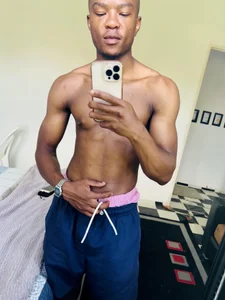 iCrushYenu iGosti Pic