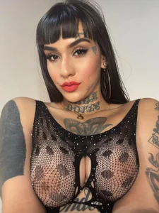 Sexi girl od Miaa_laurentt  4 snímek