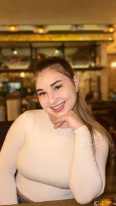 softiekitty I'm in a restaurant🍽️ Εικόνα 5