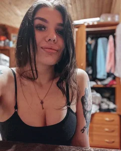 Public od MaeveMoon  4 snímek