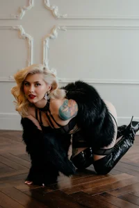 Public od honeycherry  5 snímek