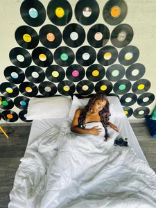 Miss_westt_ Will you keep me company in bed? Pic 6