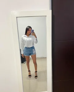 Marc_and_Emma1 Public Pic 8